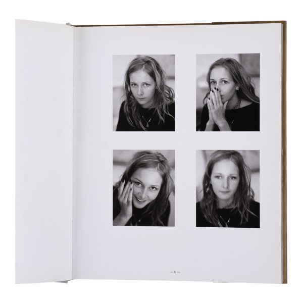 DAYS OF INTIMACY, Thomas Karsten, 2002, Konkursbuch Verlag Claduia Gehrke, 160 sayfa, 21x26 cm...