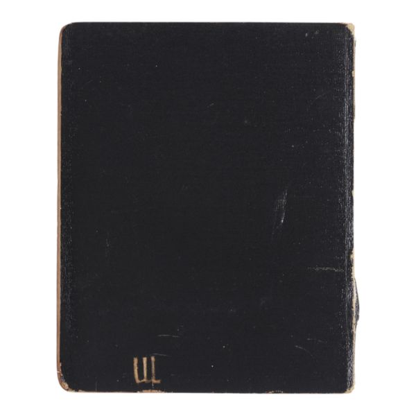 Aralarında Türkiye´nin de yer aldığı çeşitli Avrupa ülkelerinin bayrak ve sancaklarından oluşan 184 adetlik kart koleksiyonunun yer aldığı defter, kartlar 4x6 cm, defter 17x21 cm...