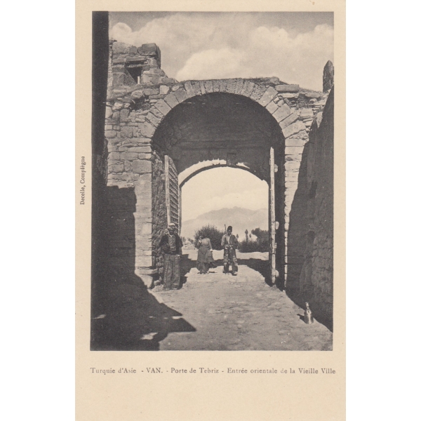 Van Kalesinin Tebriz Kapısı